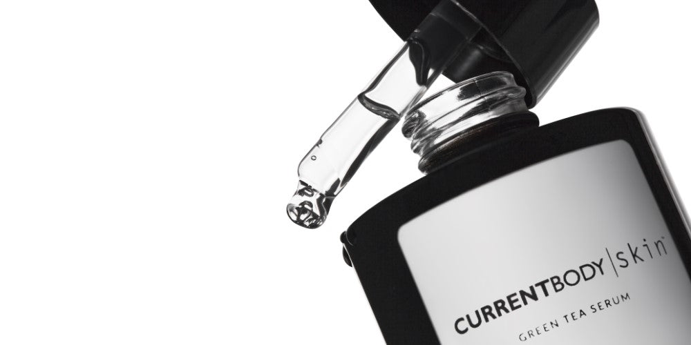 CurrentBody Skin LED Gesichtsmaske: 2. Generation & Green Tea Serum (30ml)